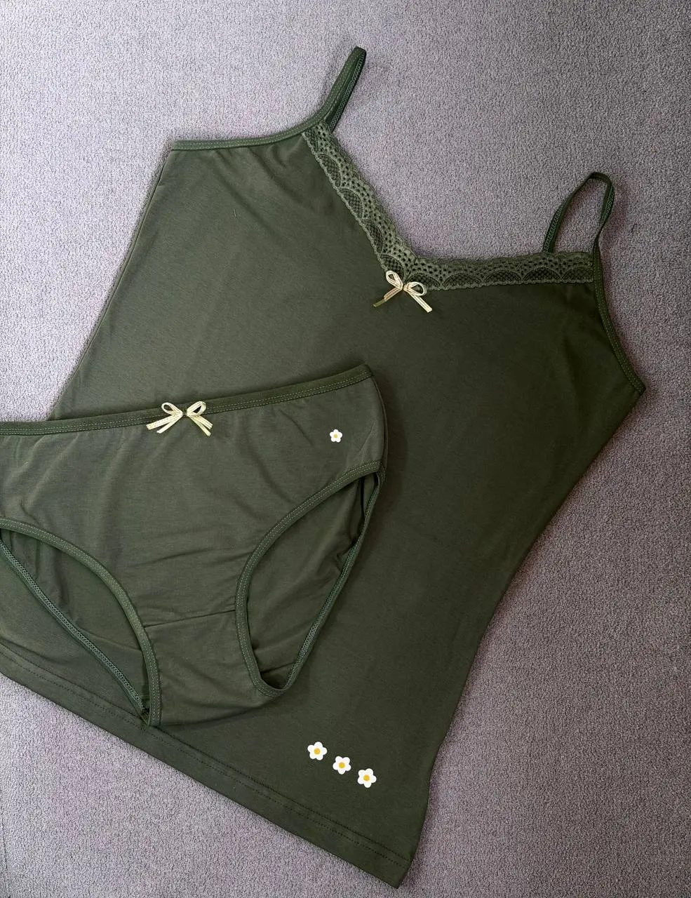 ست تاپ و شورتک زنانه آیسو لویی